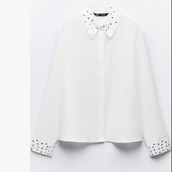 NWT Zara🎄Shirt with Studded Details SIZE S
🚨FIRM PRICE NO DISCOUNT - Picture 6 of 10